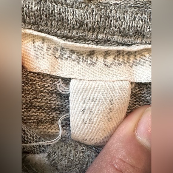 Weekend Edition - Women’s hooded light sweater - Picture 2 of 5